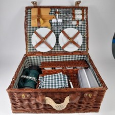 Traditional 4 Person Wicker Picnic Basket Hamper (#H1/14)