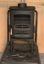 Charnwood C4 5kw log burner multifuel stove