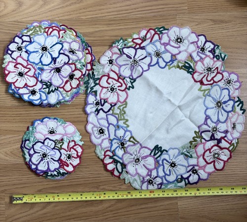 Vintage embroidered floral - vintage,