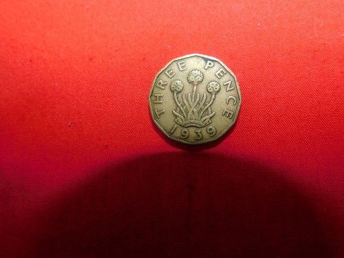 Collectable three pence - 3d,