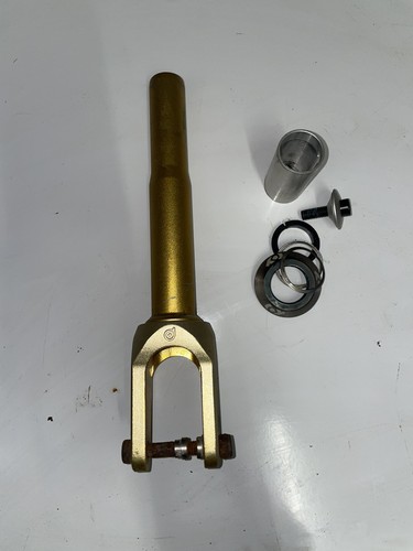 Dominator stunt scooter fork