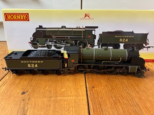 Hornby r3327 class - sr,