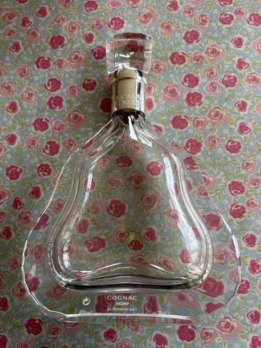 Authentic richard hennessy - authentic,