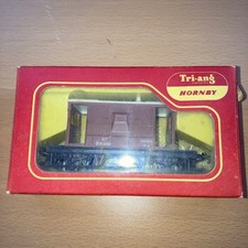 Hornby tri ang r16a guards - tri-ang,