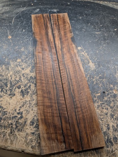 Pair curly exotic ebony - pair,