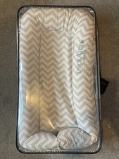 Dockatot Sleepyhead Deluxe Baby Nest Pod White And Grey