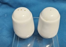 Basic White Salt Pepper Shaker, Condiment Set, Salt and Pepper Pots