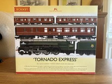 HORNBY R3059 TORNADO EXPRESS TRAIN PACK MINT BOXED