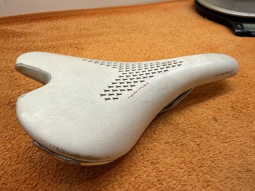 Fizik aliante white - fizik,