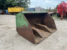 Sutton Tow Tip Bucket. Loader Telehandler Loadall Trailer Shovel Spreader JCB