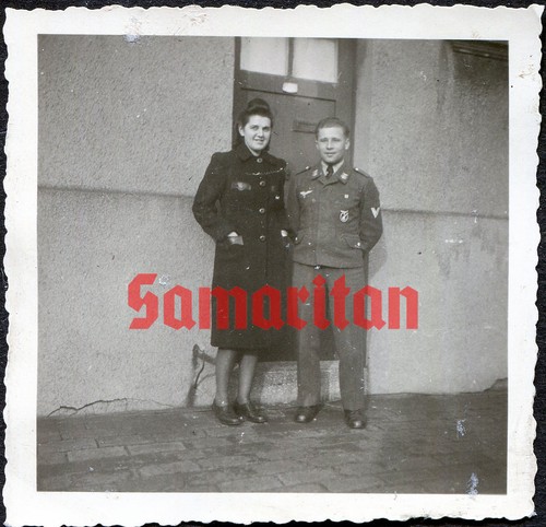 I13 ww2 original photo of - i13/18,