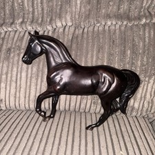 #62042 Breyer Raven Black