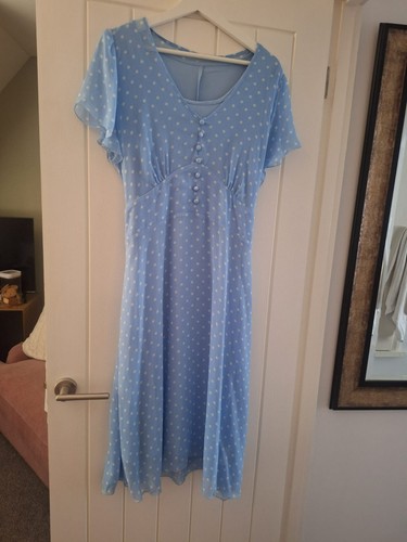 Baby blue polka dot retro - polka,