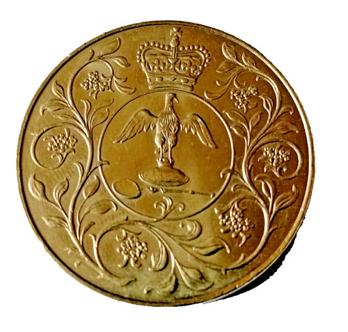 1977 queen elizabeth silver - ii,