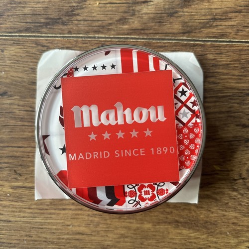 Mahou round fish eye badge - mahou,