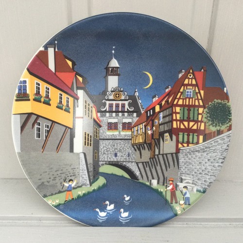 Poole pottery decorative plate - decorative,