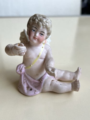 8cm high vintage cherub - 8cm,