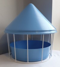 Pigeon Conqueror Drinker/Fountain - With Metal Frame - Made in the UK