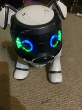 Teksta Robot Puppy Dog