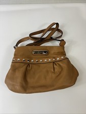 B Makowsky Handbag Leather