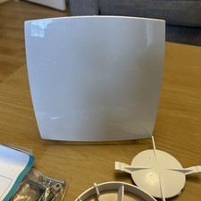 HIB Wall Mounted Bathroom Fan with Timer & Humidity Sensor | 31200 BREEZE white 