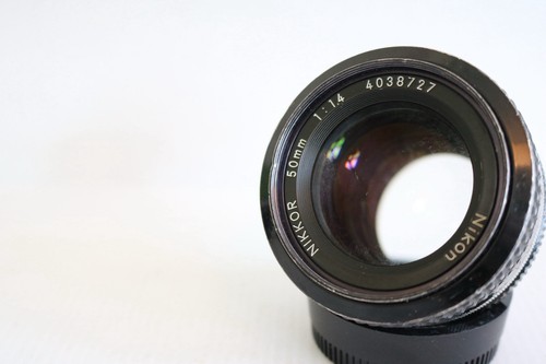 Nikon nikkor 50mm - nikkor, ais