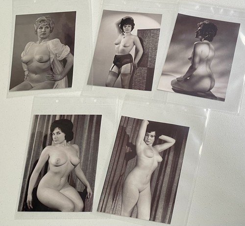 Repro photos topless glamour - photos,