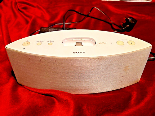 Sony rdp nwd300 walkman - rdp-nwd300/b,