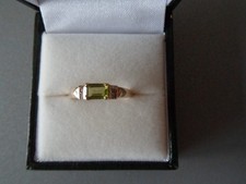 9ct Yellow Gold Peridot & Diamond Cluster Ring Size O 1/2 Hallmarked