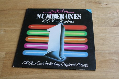 Hooked number ones 100 - ones, (100