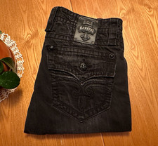 ROCK REVIVAL Steven Relaxed