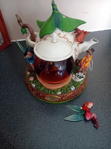 Snowglobe disney tinkerbell - disney,