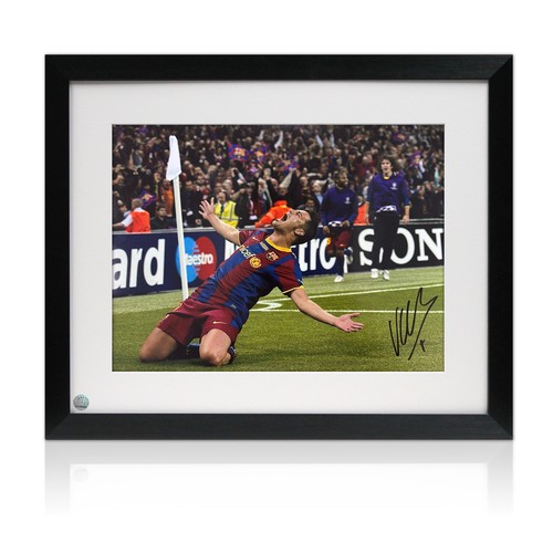 David villa signed - david,