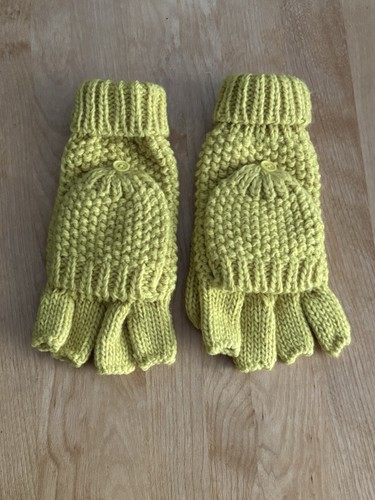 Old navy women fingerless - old,