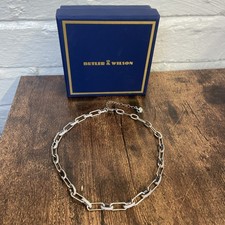 Butler & Wilson Silver Coloured Link Necklace Crystal Detail Boxed ￼