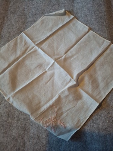 Hand embroidered cotton - 4,