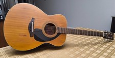 Yamaha FG-150 red label