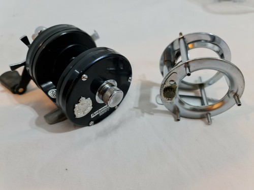 Rare black abu ambassadeur - ,