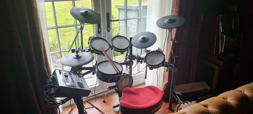 Roland td20 drum - kit, with