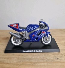 NEW 1/18 CLASSIC SUZUKI