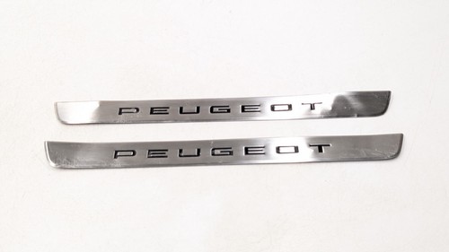 Peugeot 3008 door trim - e-3008,