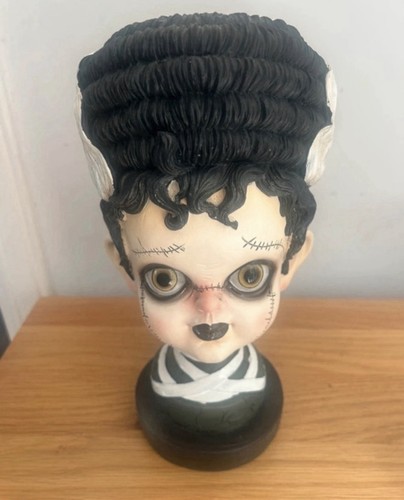 Maxx girl zombie bride of - bride,