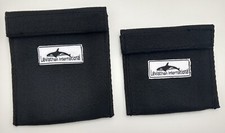 2 x 0.5 kg or 1kg.  EMPTY Lead