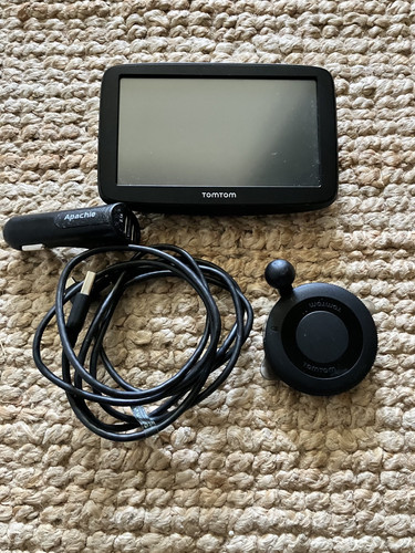 Used tomtom basic 1 - go, 1/2