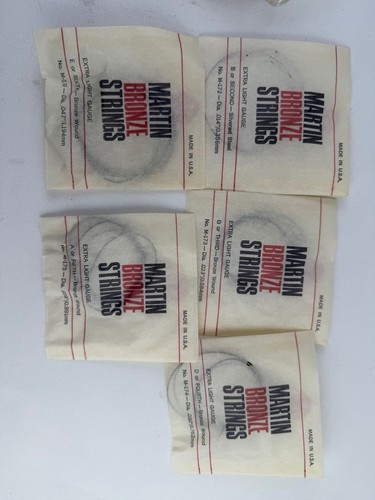 Vintage martin bronze - vintage, strings