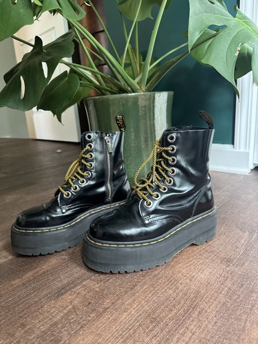 Women size dr martens - size, 8