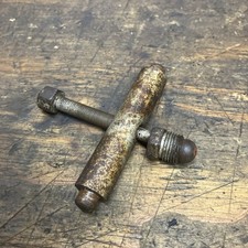 TRIUMPH RIGID GEARBOX CHAIN ADJUSTER  57-0887 Pos T100 5T.  G