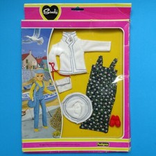 Rare 1970s Pedigree Sindy Doll