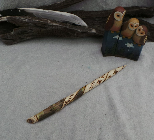 Holly wand light born - holly,
