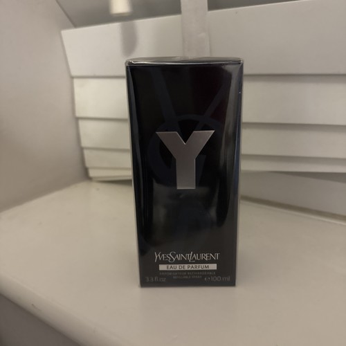 Yves saint laurent eau - saint, de